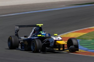 © Alastair Staley/GP3 Series Media Service.