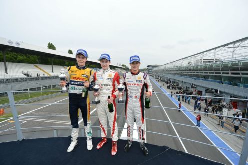 © Formula Renault 2.0 NEC