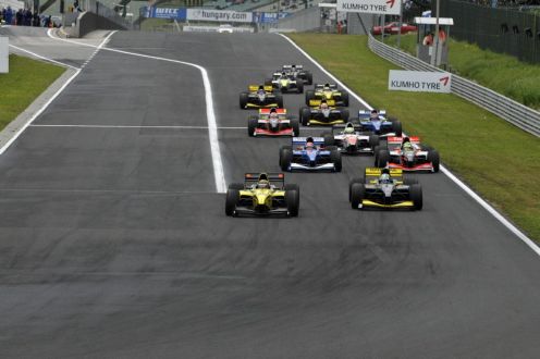 Sato commanded from the start. © Auto GP WS.