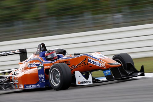 Auer took a dominant pole. © FIA.