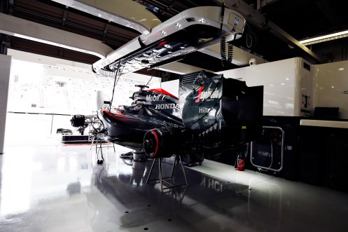 The McLaren Honda MP4-30 of Fernando Alonso in the garage. © McLaren Honda F1 Team.